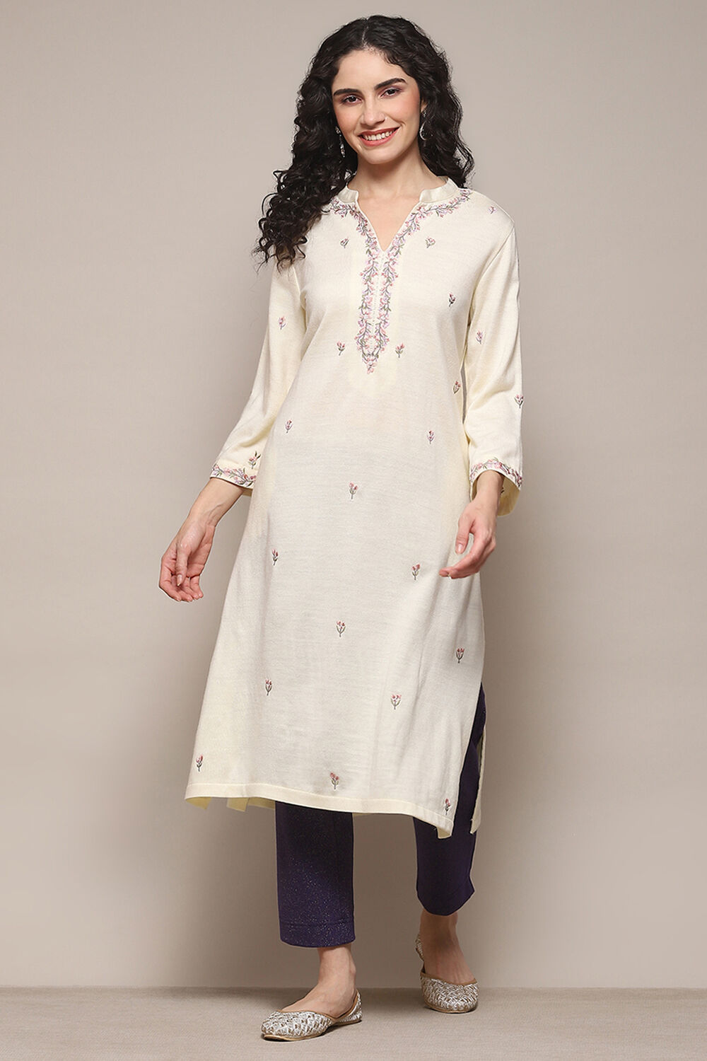 Cream Daffodil Straight Yarndyed Kurta