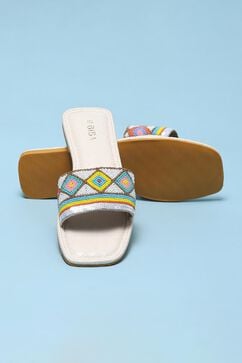 White Fabric Sandals image number 3