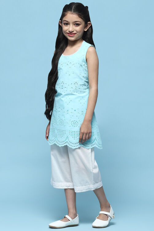 Yellow Schiffli Cotton Kurta & Cropped Palazzo image number 2