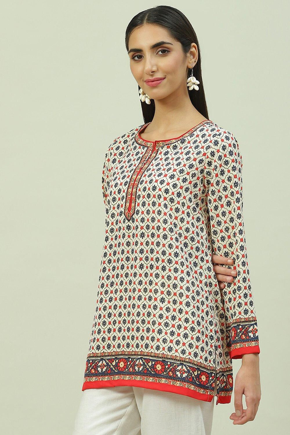 Off White Art Silk Straight Printed Kurti image number 2
