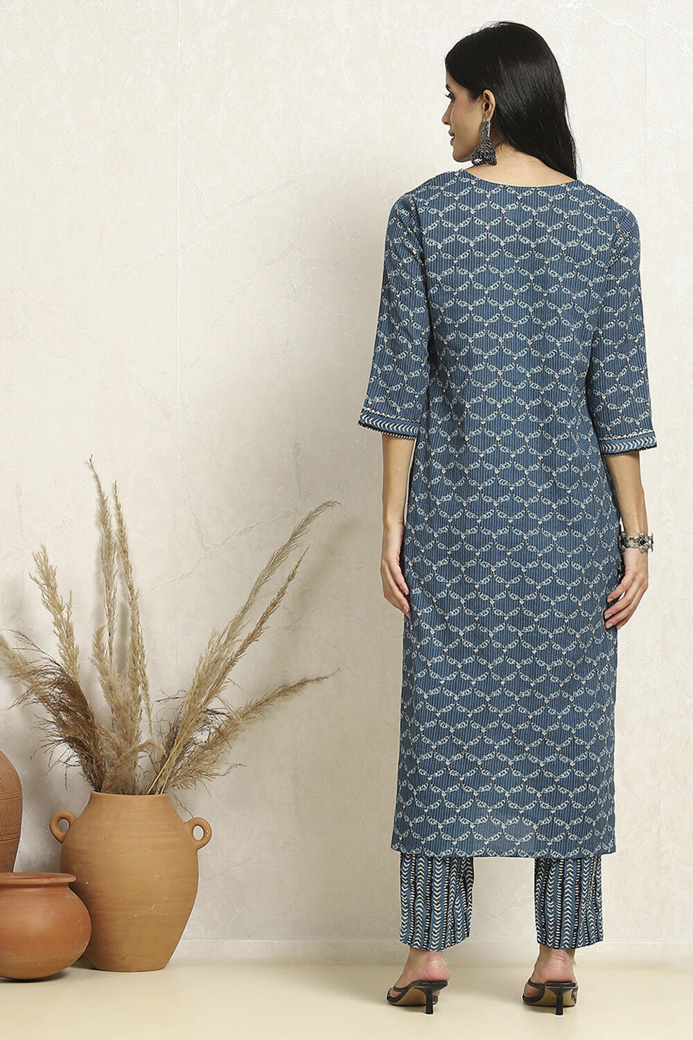 Green Cotton Printed Unstitched Suit Set image number 5