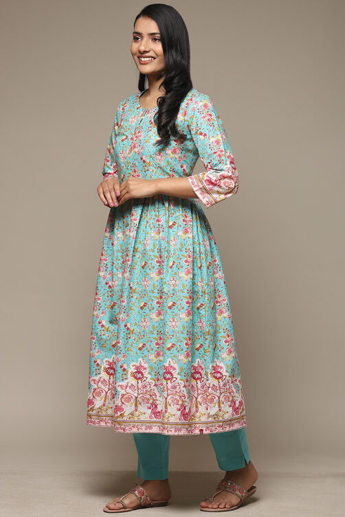 Blue Cotton Gathered Kurta Pants 2 Piece Set image number 3