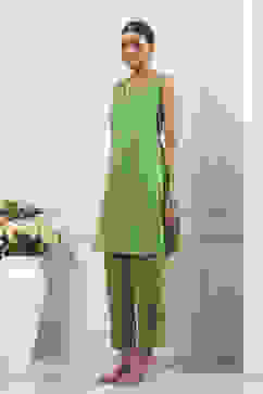 Green Chanderi Floral Straight Kurta Set image number 6