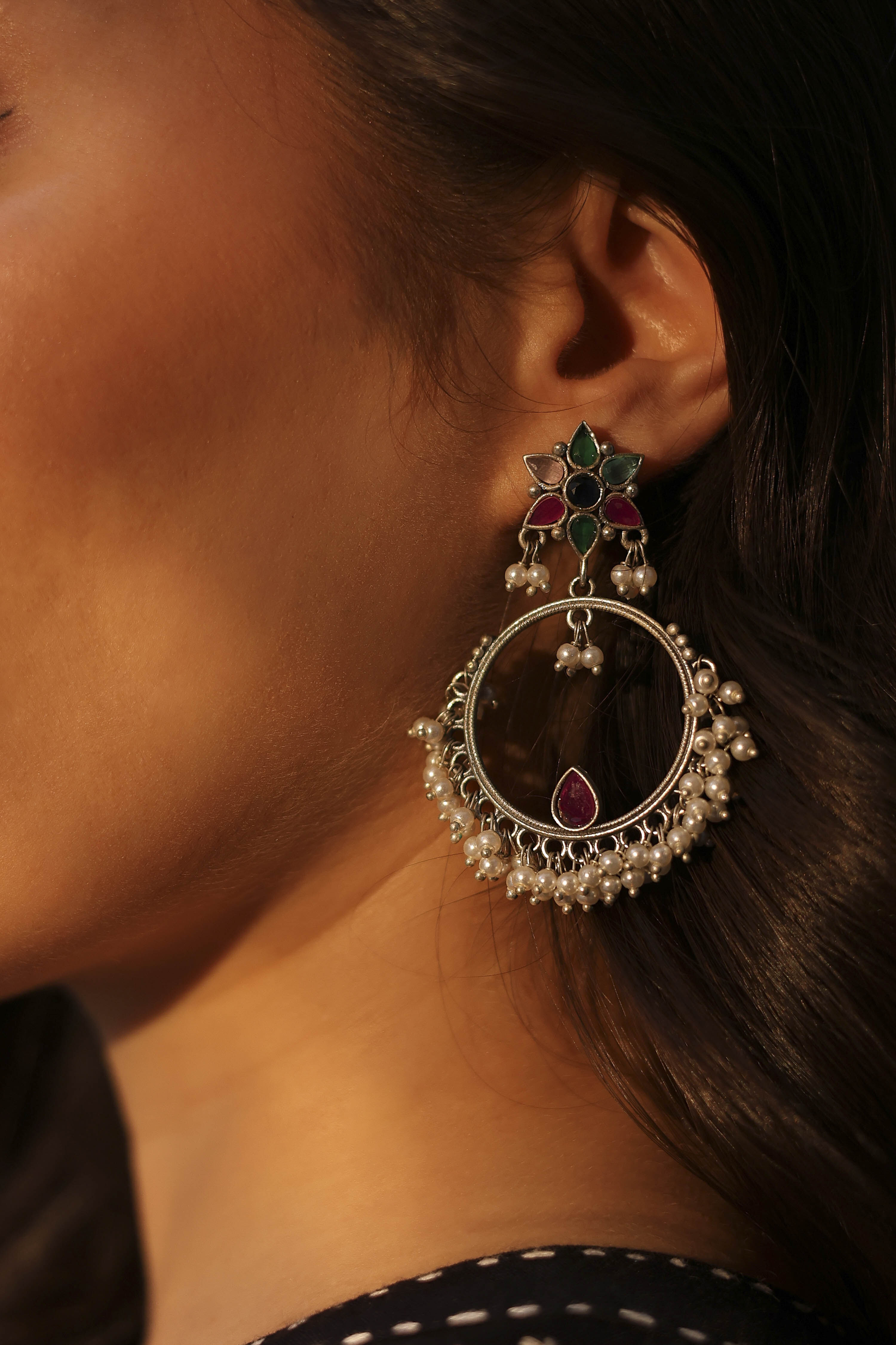 Multicolour Stone Earrings image number 1
