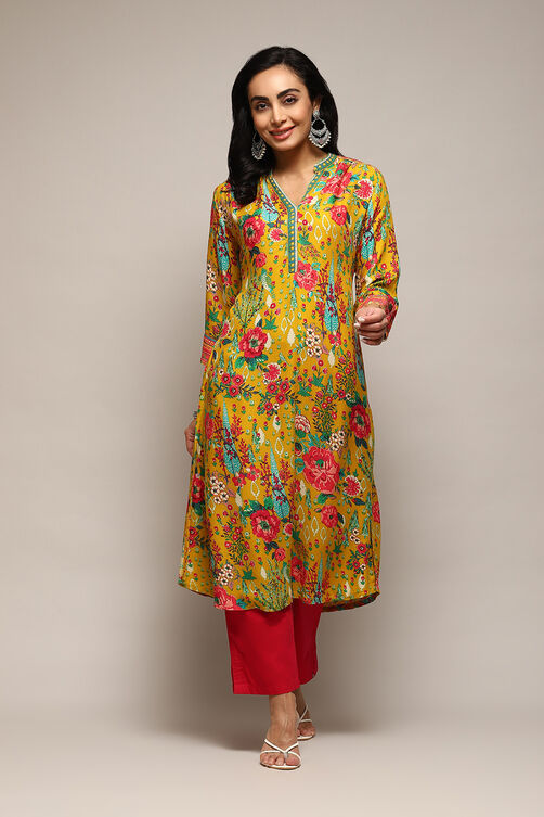 Yellow LIVA Straight Printed Kurta image number 5