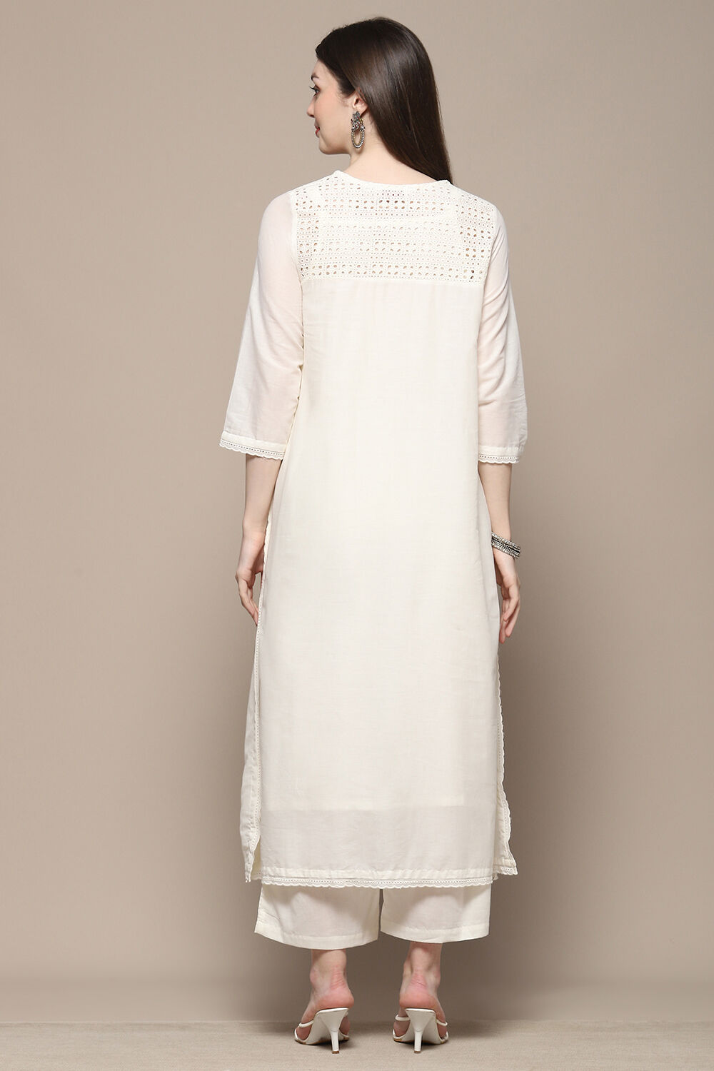 Off White Cotton Anarkali Suit Set image number 5