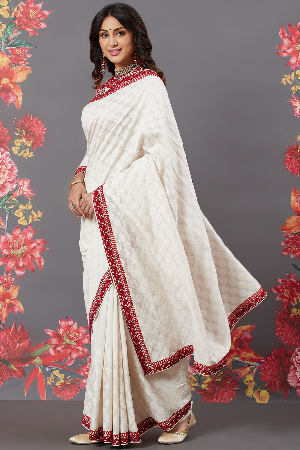 Buy Rohit Bal Off White Chanderi Silk Solid Saree With Blouse