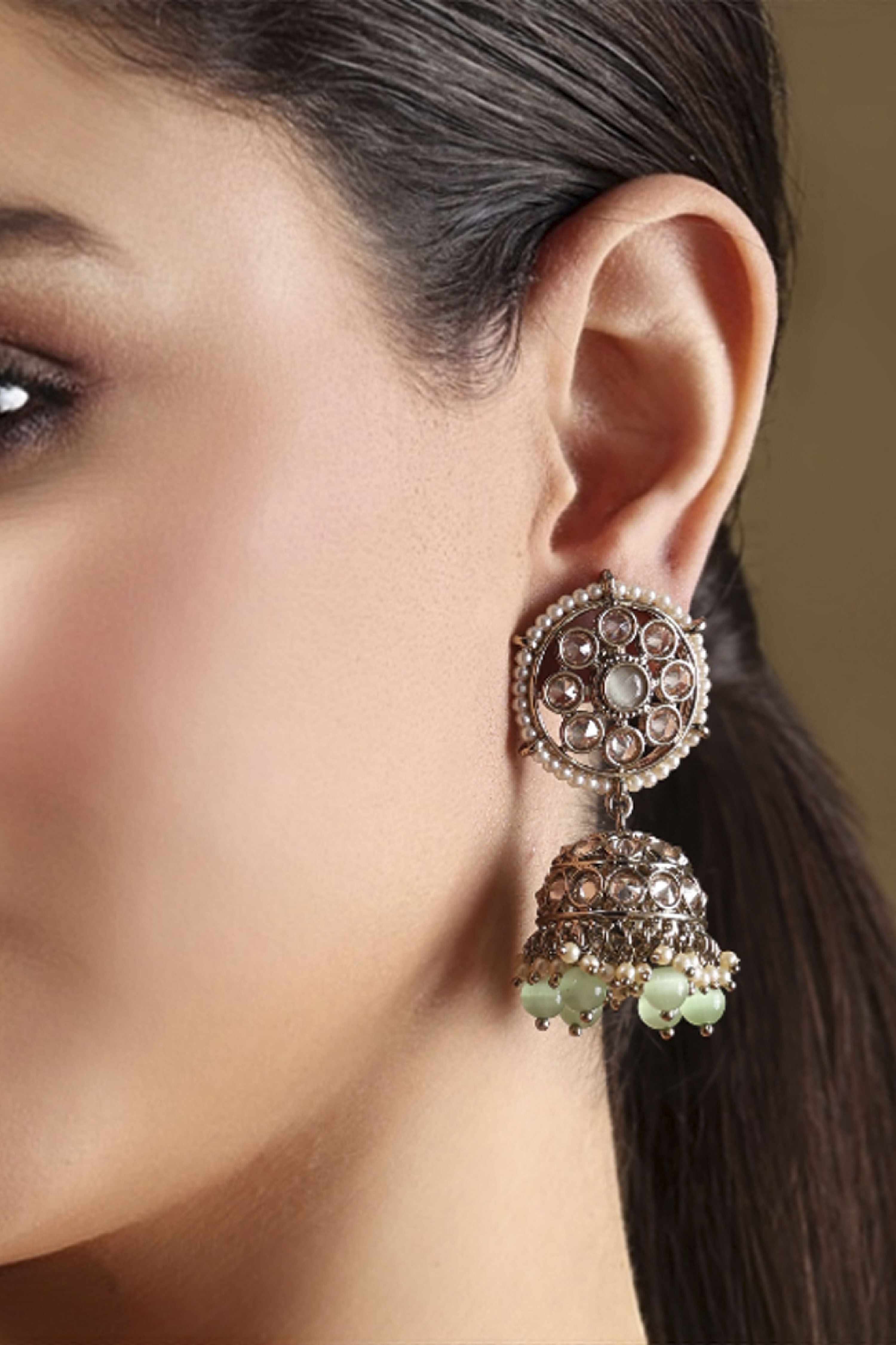Mint Green Pearl Earrings image number 1