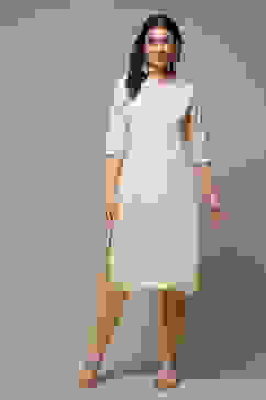 Beige LIVA Straight Kurta image number 1