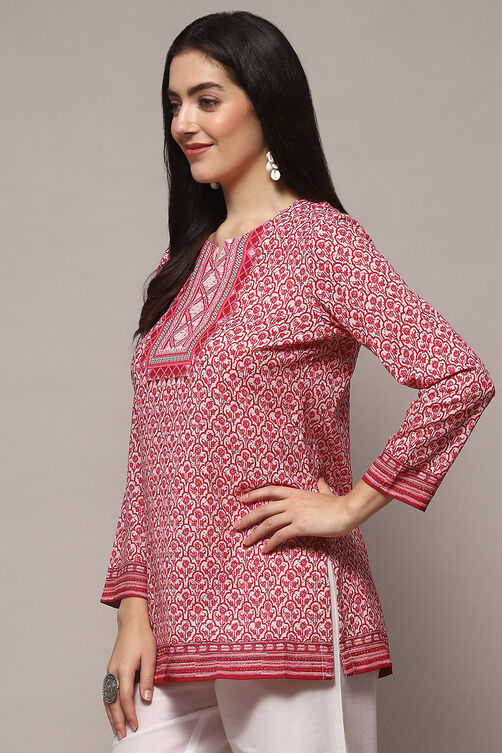 Pink Polyester Straight Kurti image number 2