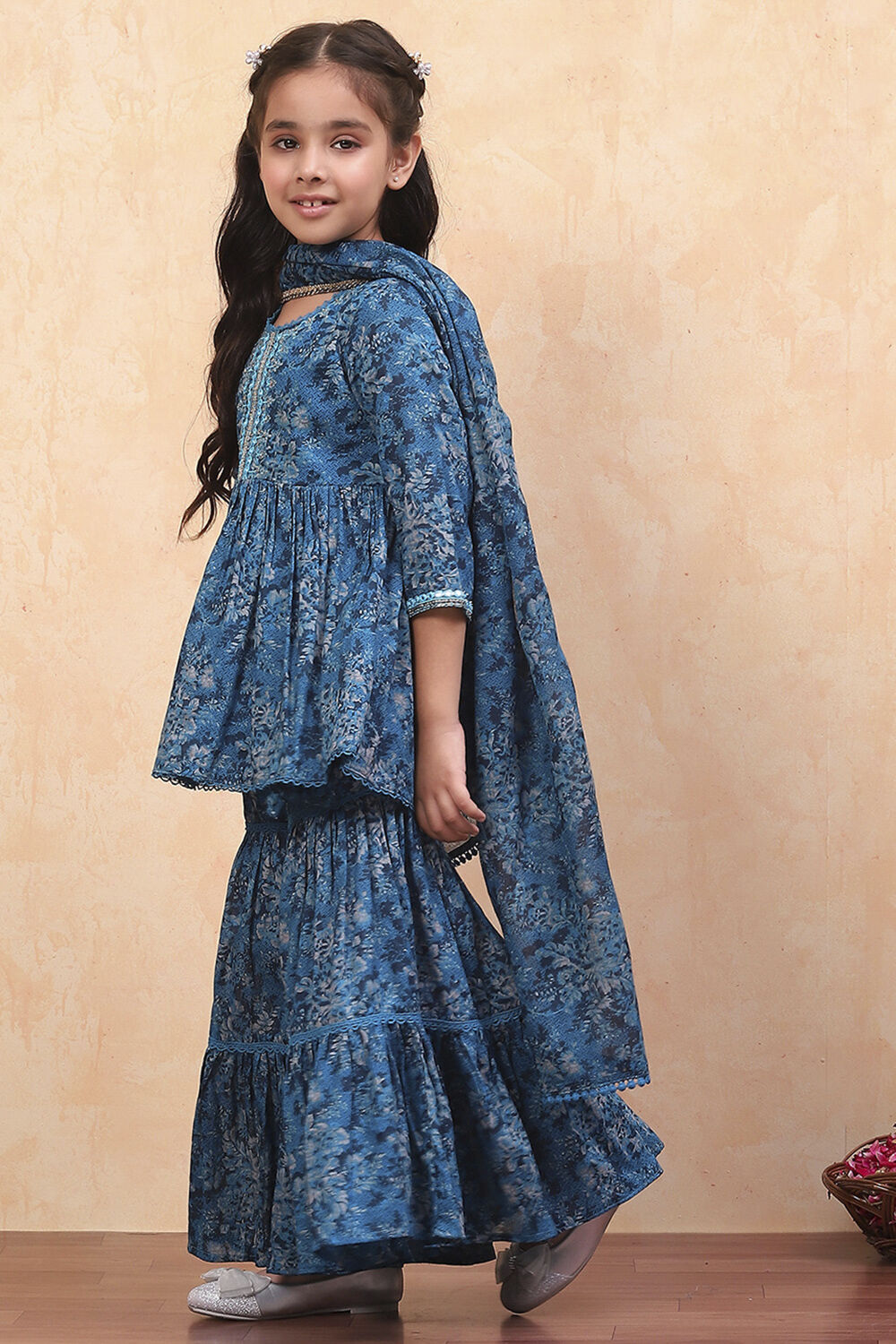 Blue Cotton Floral Printed Peplum Flared Suit Set image number 3