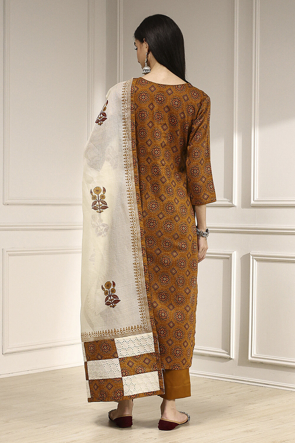 Maroon Cotton Hand Embroidered Unstitched Suit Set image number 5