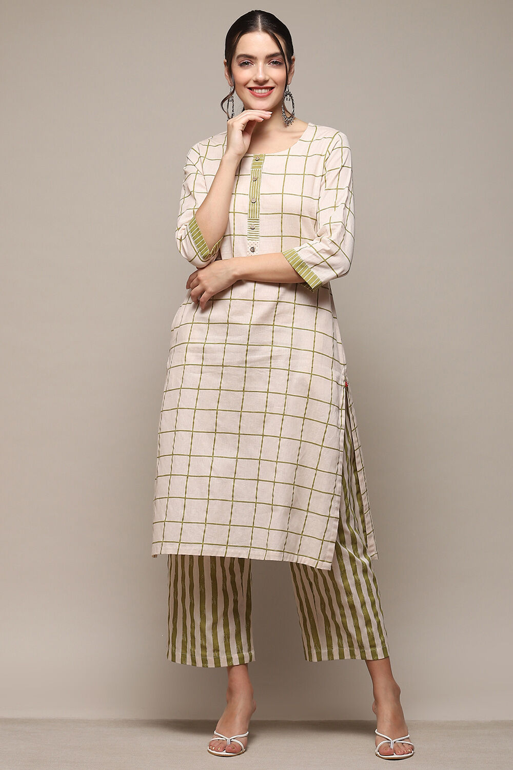 Green Cotton Flax Straight Kurta Palazzo Suit Set image number 0