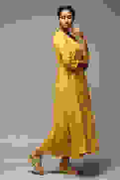 Yellow Cotton Blend Flared Dress image number 4