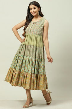 Green Cotton Flared Fusion Printed Dress image number 2