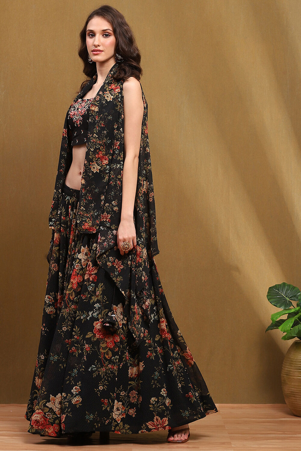 Black Georgette Floral Printed Flared Lehenga Set image number 3