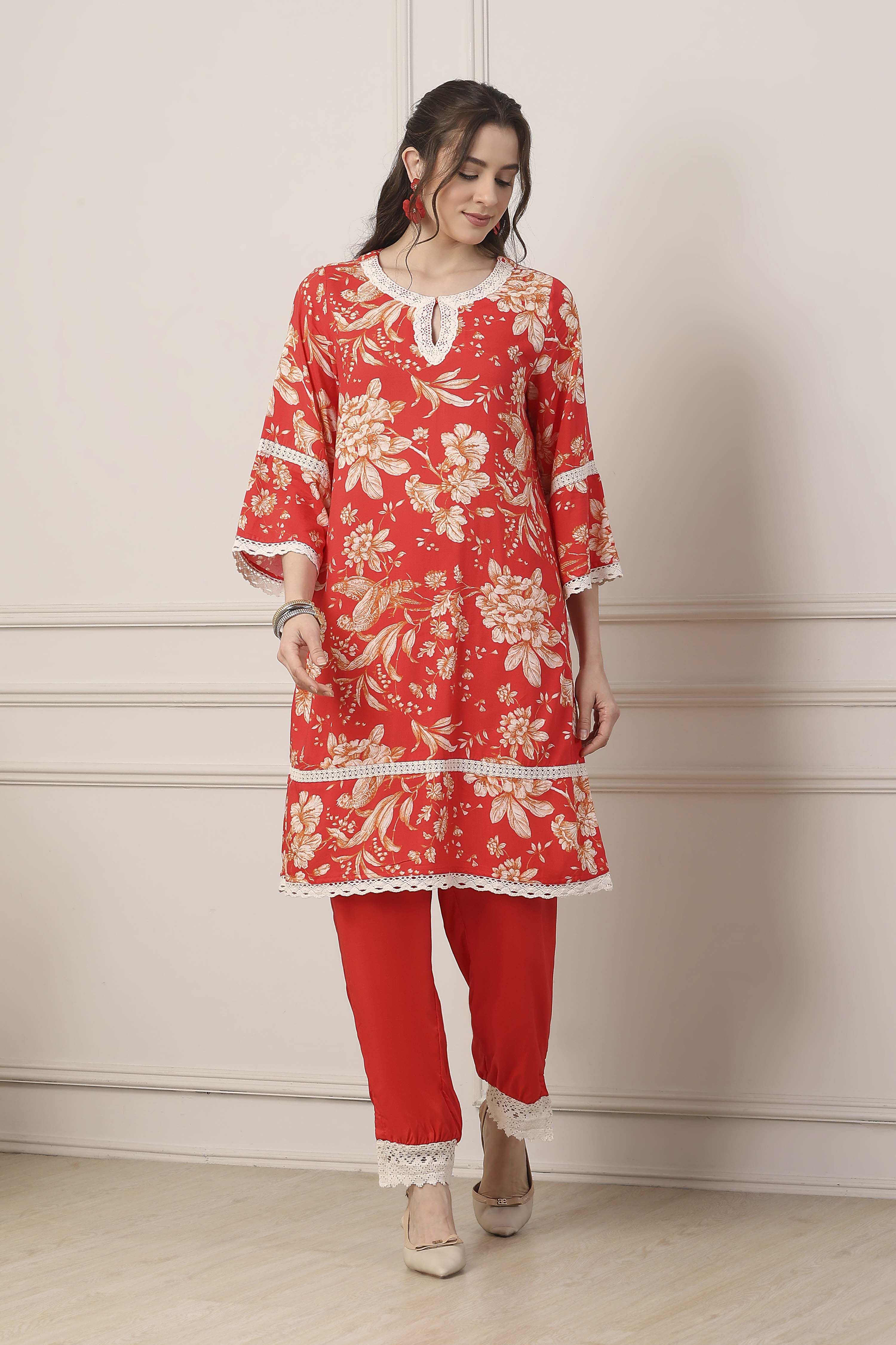 Red Floral Lace Work Straight Suit Set image number 6