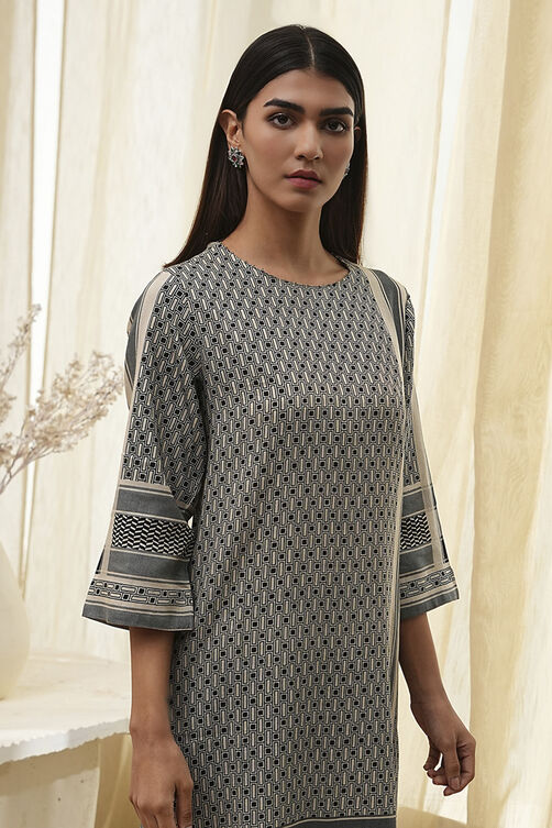 Black and Beige Printed Straight Kurta Set image number 1