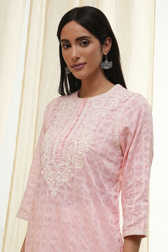 Pink Cotton Yarn Dyed Short Kurta image number 1