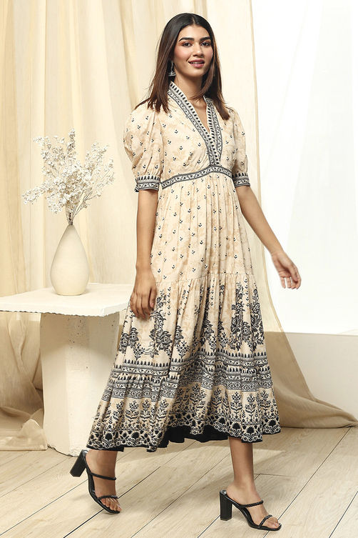 Off-White and Black Cotton Printed Tiered Dress image number 4