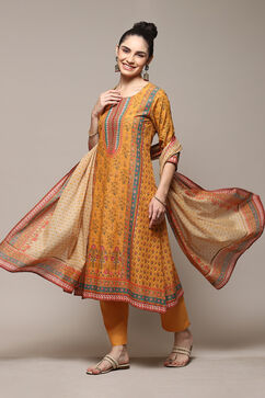 Mustard Cotton Straight Kurta Slim Pants Suit Set image number 0