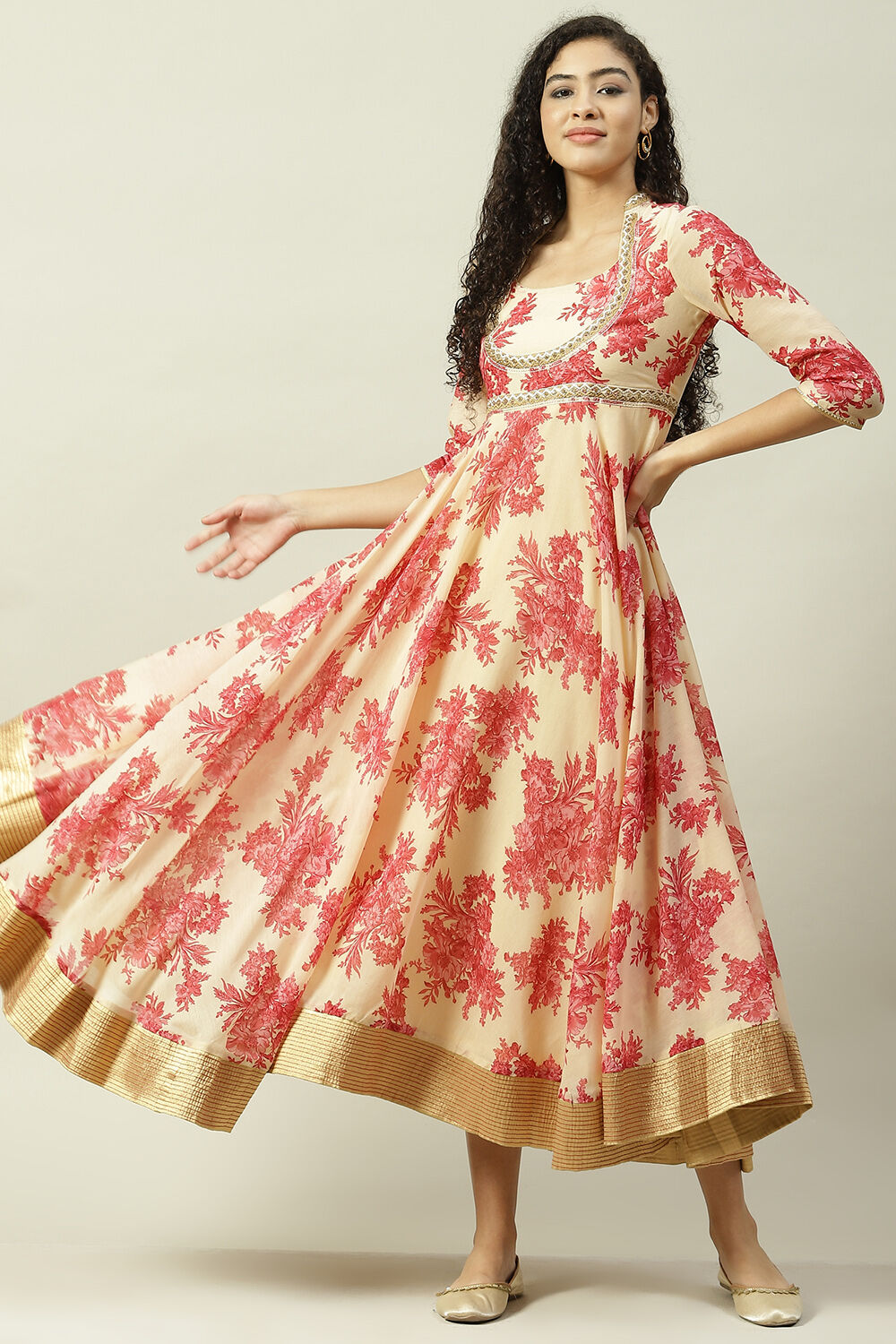 Buy Latest Collection of Dresses Ethnic Indian wear and Dresses