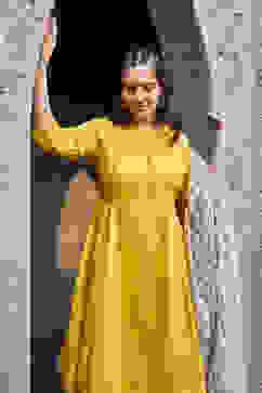 Yellow Cotton Gathered Kurta & Pants Suit Set image number 6