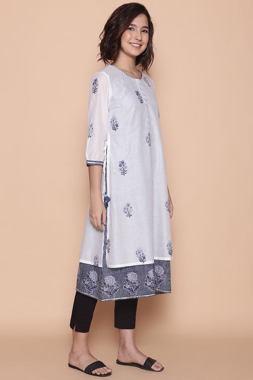 White And Blue Cotton A-Line Printed Kurta image number 4