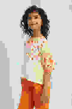 Off-White Floral Printed Top image number 2