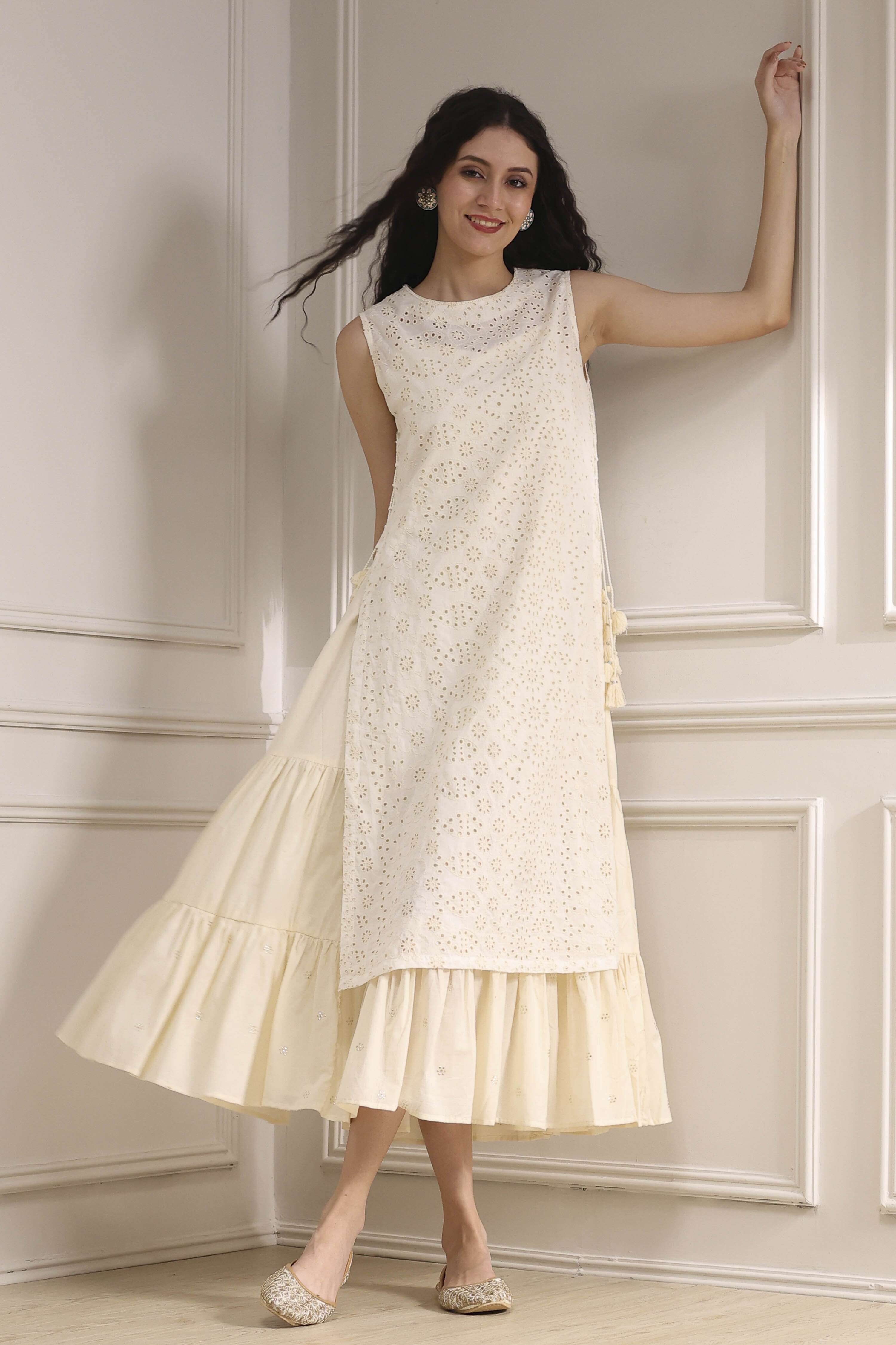 Off White Cotton Layered Suit Set image number 0