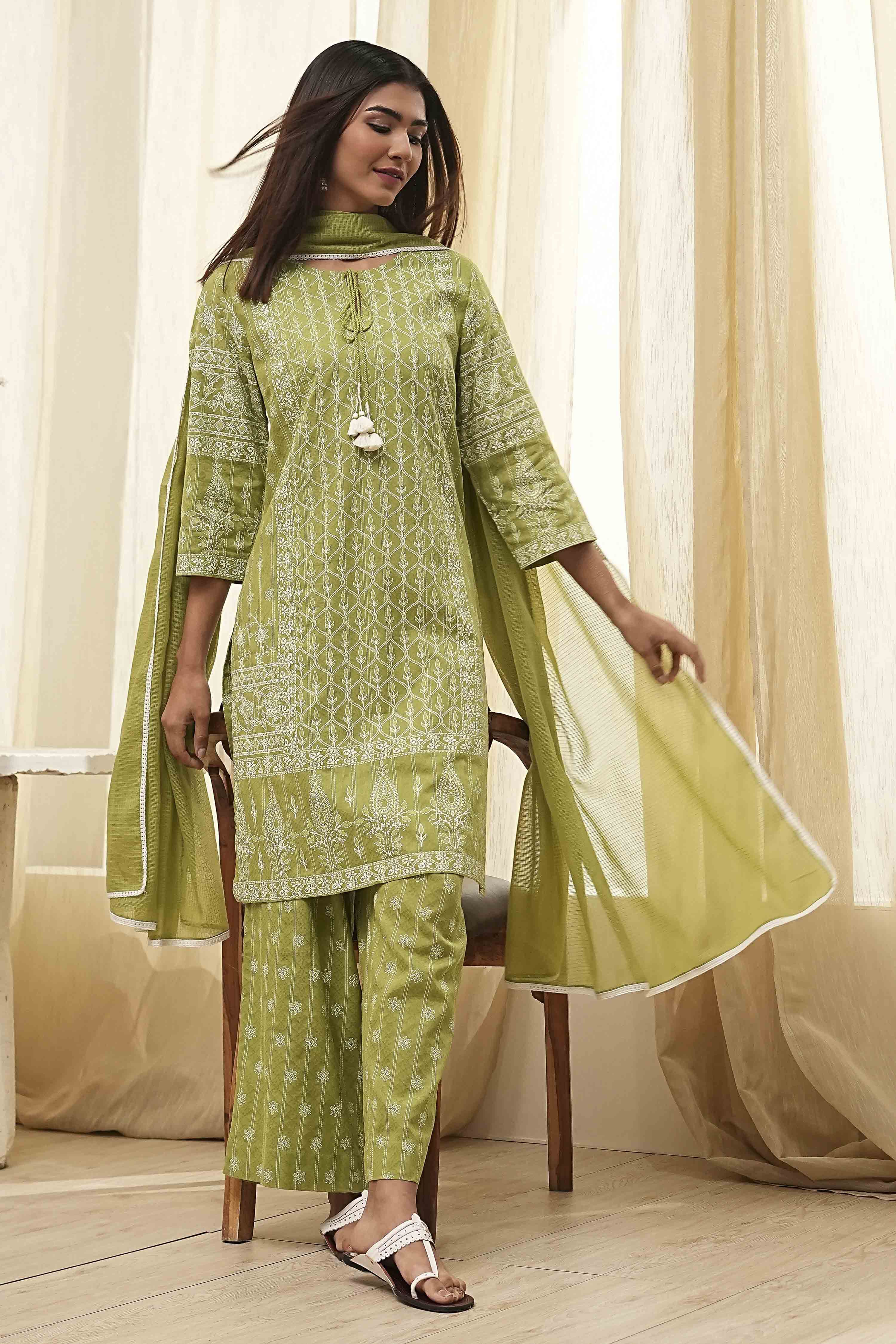 Mehendi Green Cotton Printed Straight Suit Set image number 0