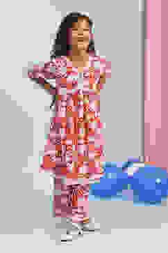 Red Cotton Floral Gathered Kurta Set image number 6