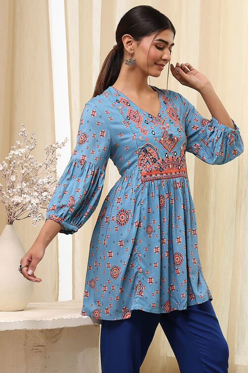 Dull Blue Viscose Rayon Straight Short Kurta image number 4
