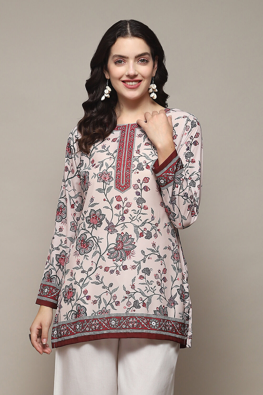 Off-White Floral Printed Straight Kurti image number 4