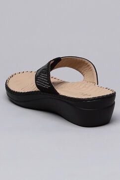 Black Synthetic Suede Sandals image number 3