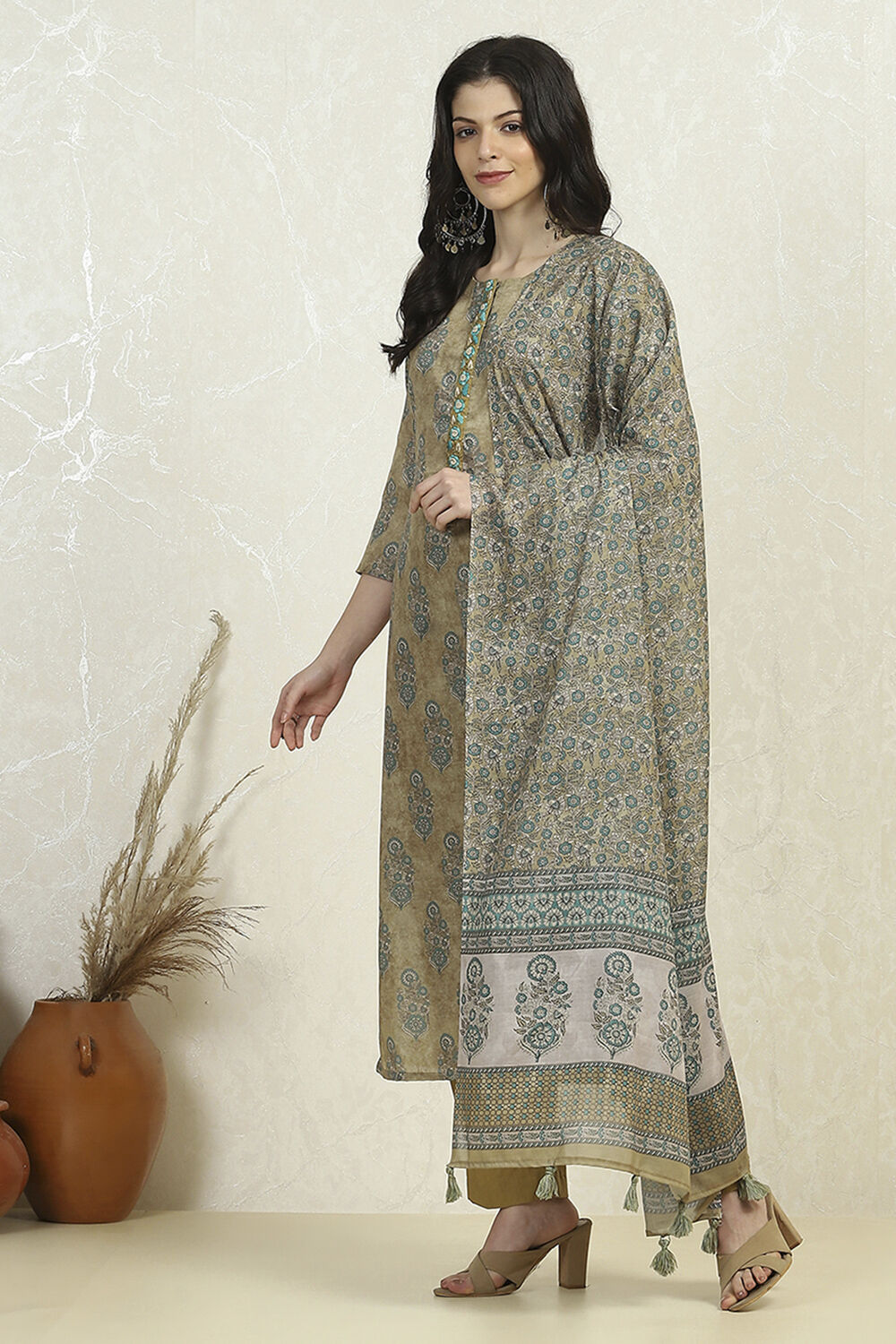 Lime Green Cotton Digital Print Unstitched Suit Set image number 4