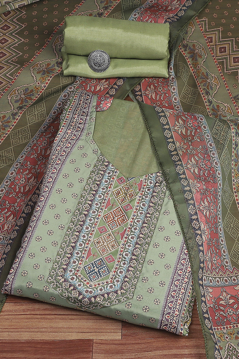 Green Crepe Printed Unstitched Suit Set image number 0