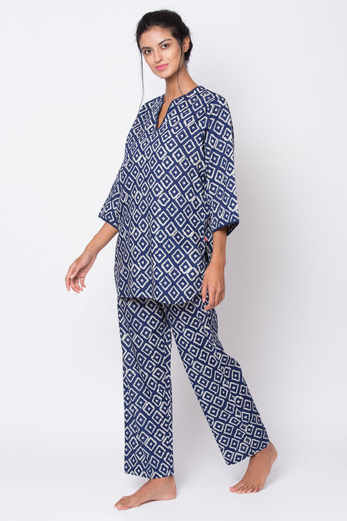 Navy Cotton Two Piece Printed Sleepwear Set image number 5