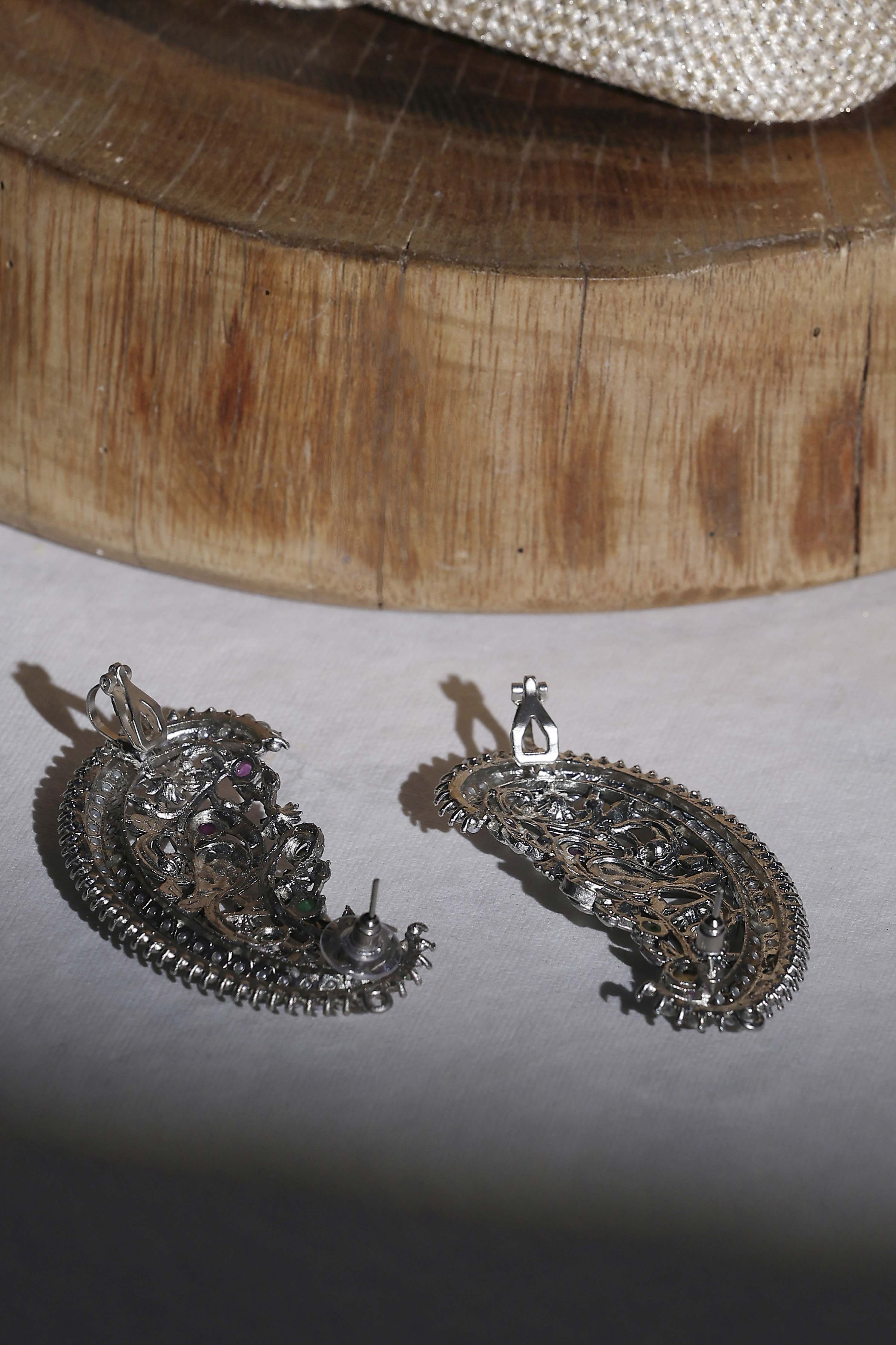 Oxidised Alloy Earcuff image number 2