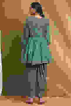 Green Muslin Printed Peplum Suit Set image number 4