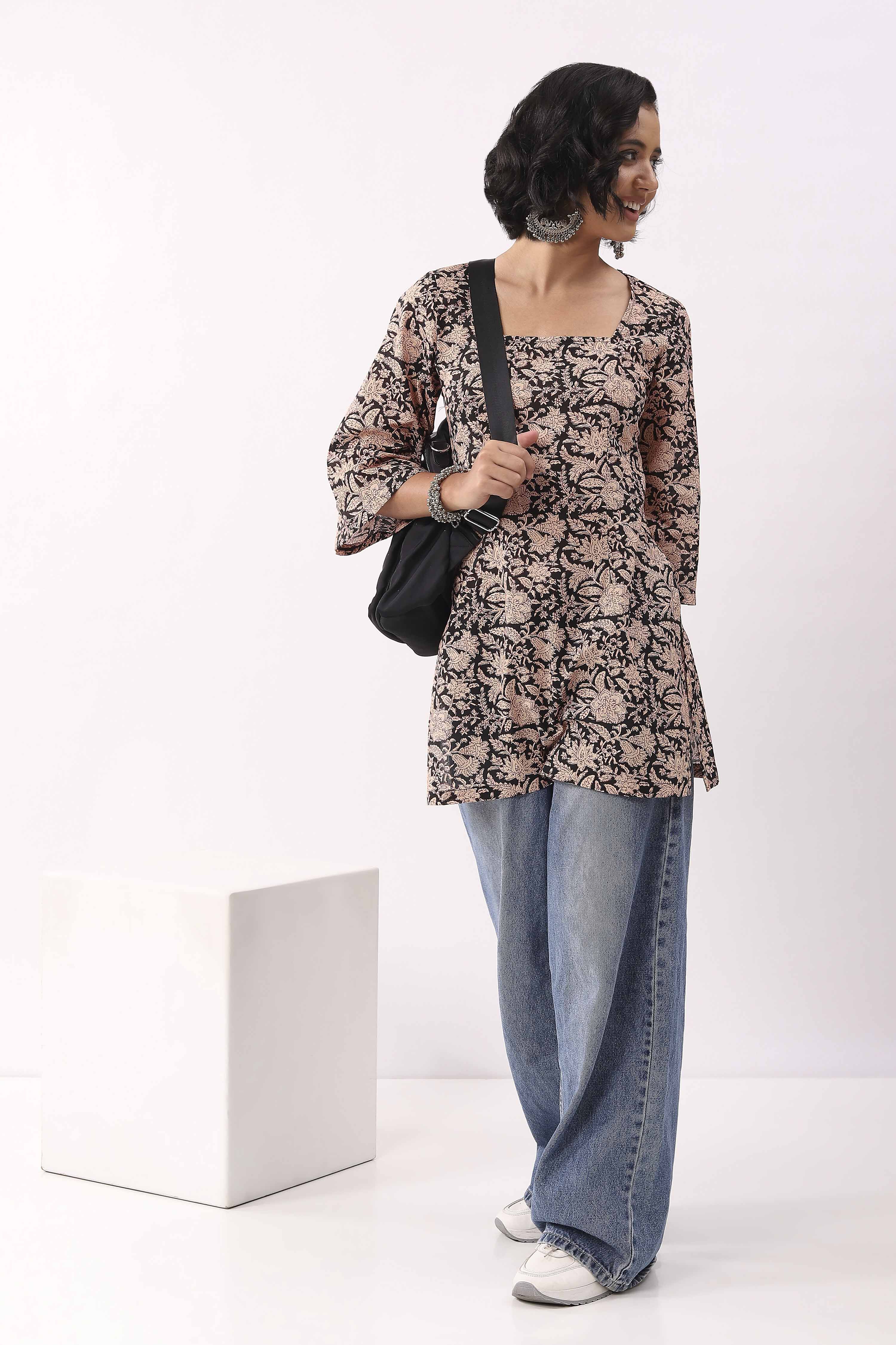 Black Cotton Printed A Line Short Kurti image number 0