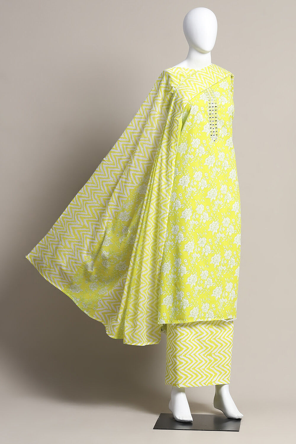 Pink Cotton Floral Printed Unstitched Suit Set image number 0