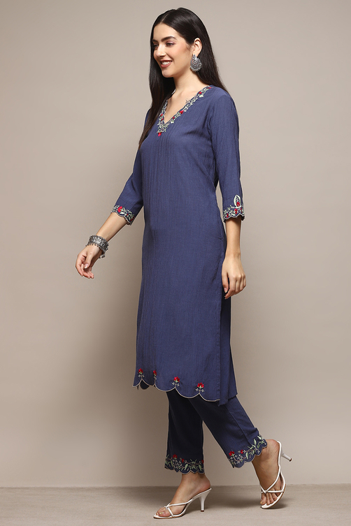 Pink Poly Viscose Straight Suit Set image number 3