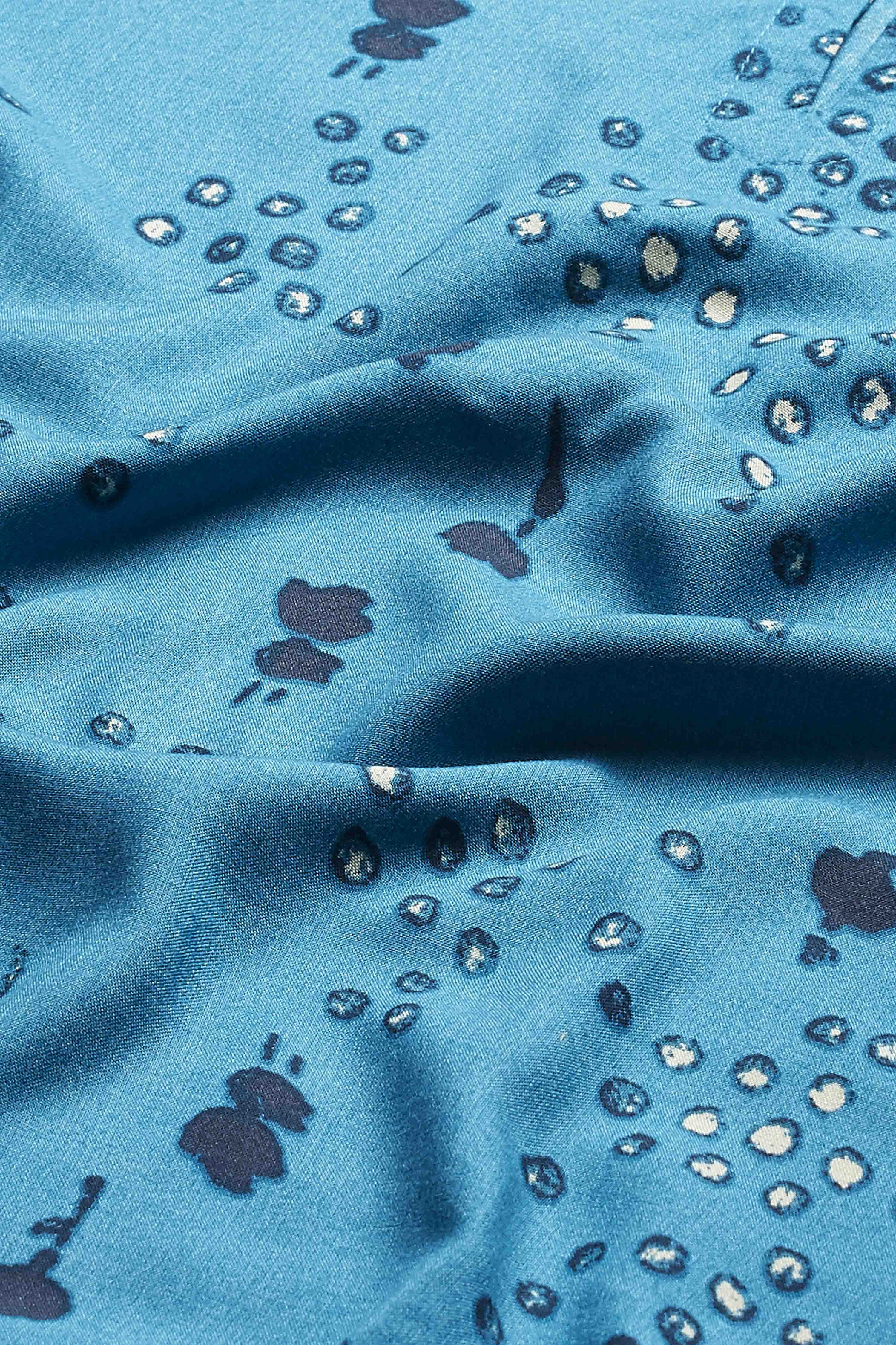Blue Floral Printed Straight  Kurta image number 2