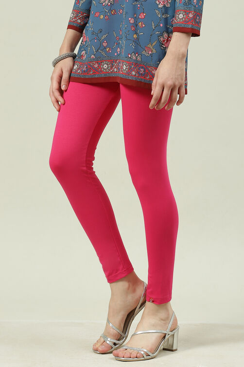 Black Cotton Blend Solid Leggings image number 2