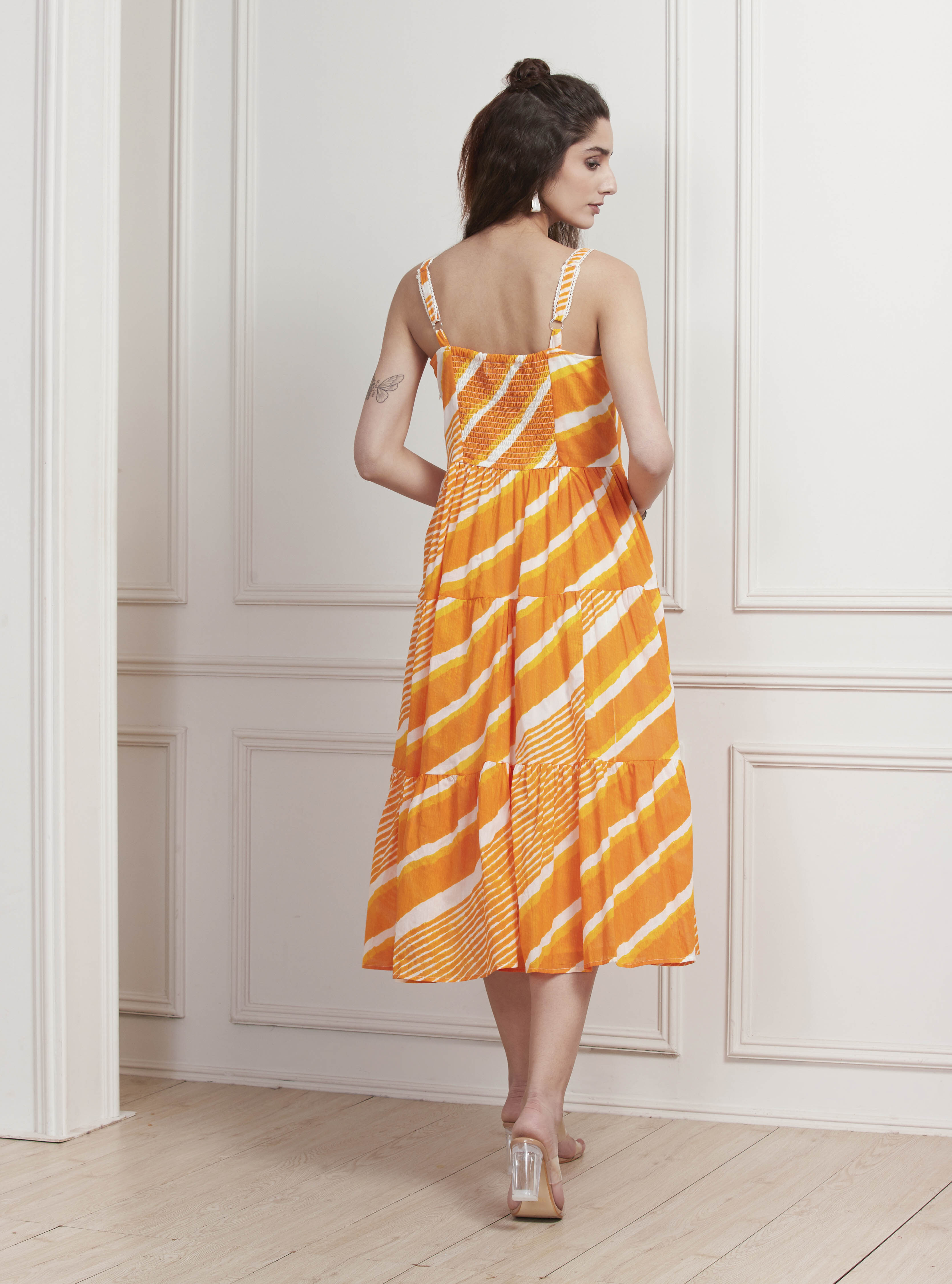 Yellow Cotton Printed Tiered Dress image number 3