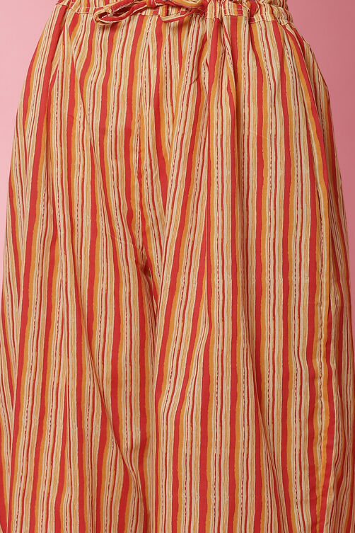 Red Cotton Straight Kurta Palazzo Suit Set image number 2