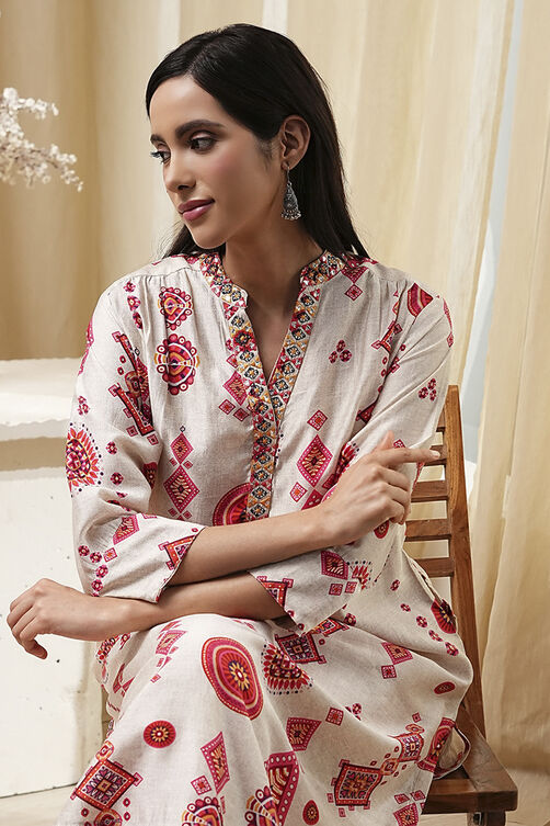 Ecru and Pink Printed Straight Kurta image number 1