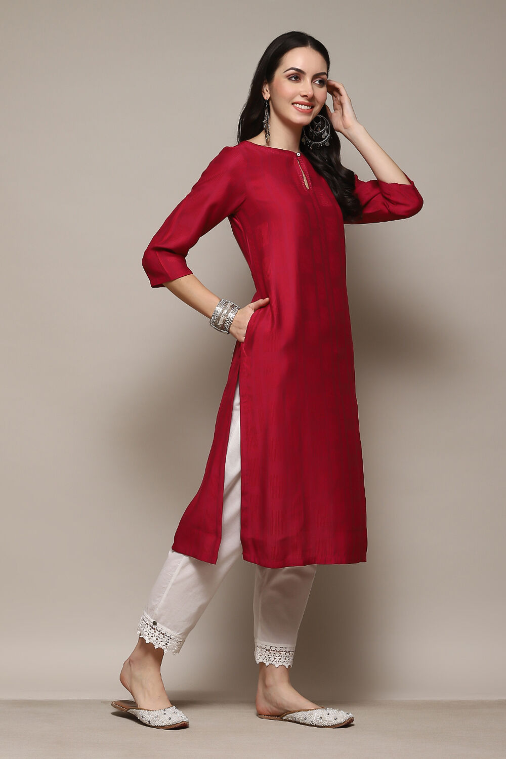 Berry Poly Viscose Straight Yarndyed Kurta image number 3