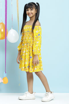 Yellow Straight Rayon Printed Dress image number 3